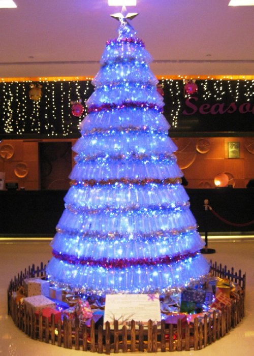 plastic bottle christmas tree